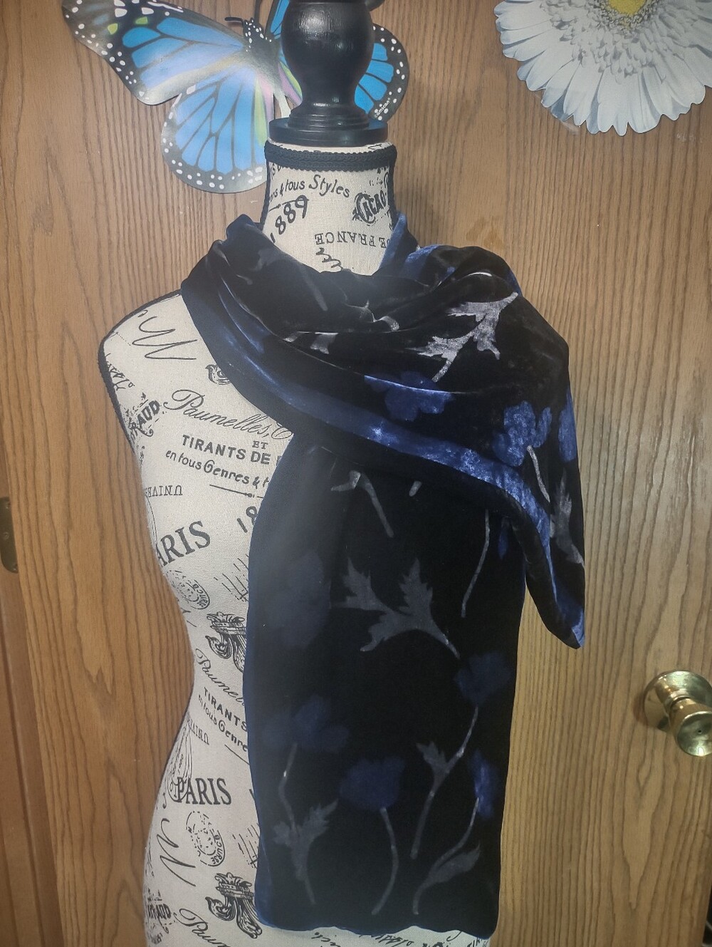 Velvet Floral Scarf in Black and Deep Blue